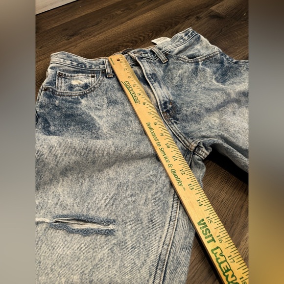 Abercrombie & Fitch Light Gray Women's Straight Leg Jeans - Picture 6 of 11